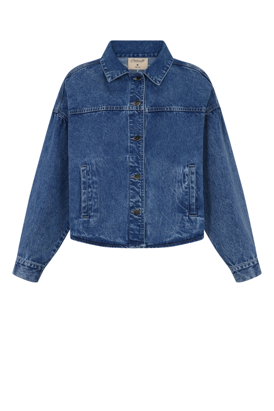 Casaca Stella – casaca oversize de denim  Clubmatte vista frontal 